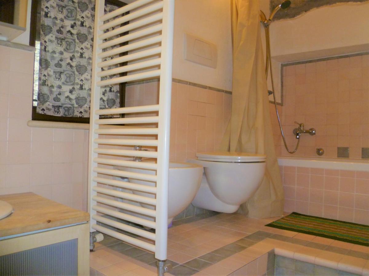 Appartement Maison Bellevue à Aoste Extérieur photo